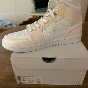 Women’s Snakeskin Pink Nike Shoes High Dunk Jordan’s White Customs